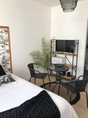 Appartements Pyrenees-Barthou 포 외부 사진